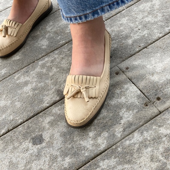 Vintage Dr Scholls leather loafers - Picture 3 of 4